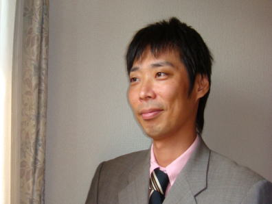 �X�^�b�t�ʐ^